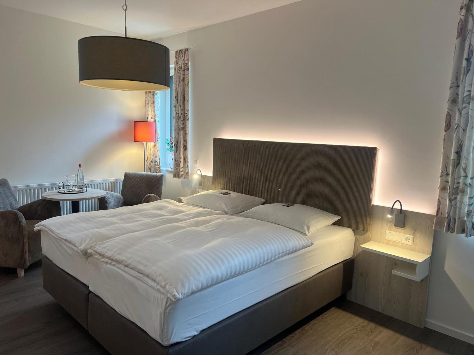 Hotel Zur Post Neubruchhausen Extérieur photo