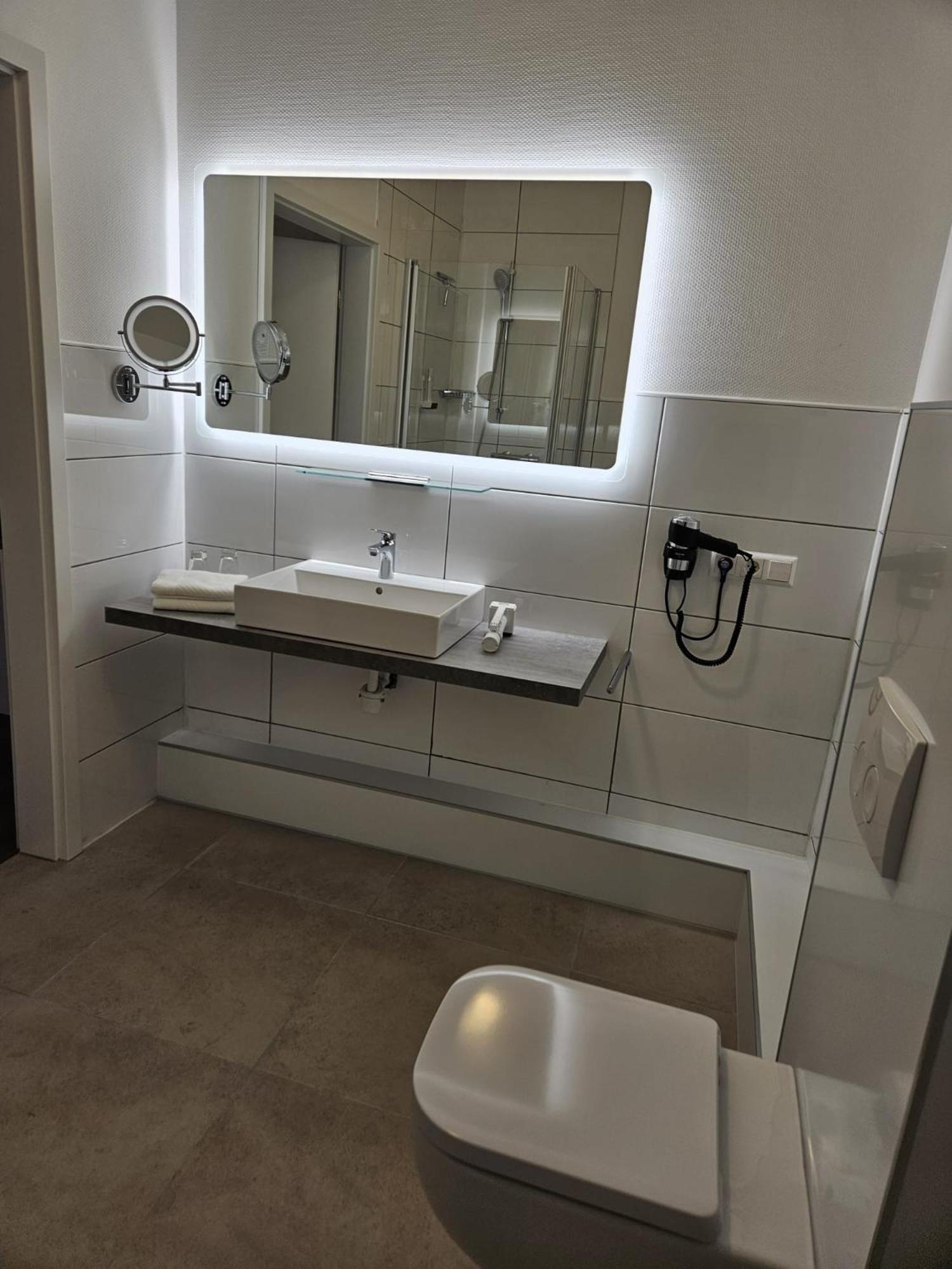 Hotel Zur Post Neubruchhausen Extérieur photo